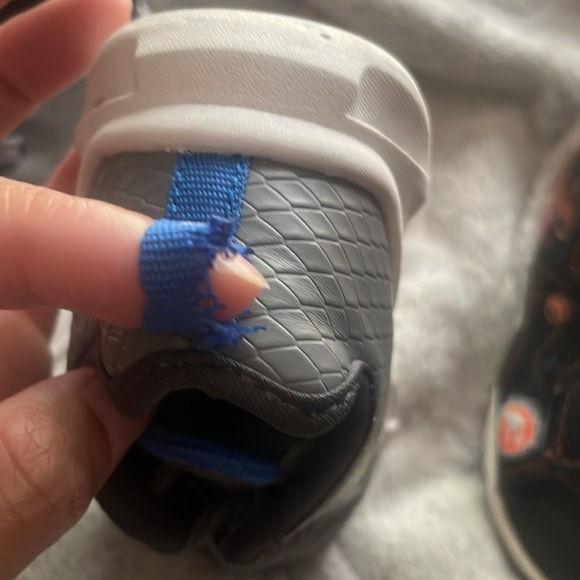 Jurassic Park boys Light-up Sandals & Carter’s light up gym shoes. (Both work) - Picture 6 of 10